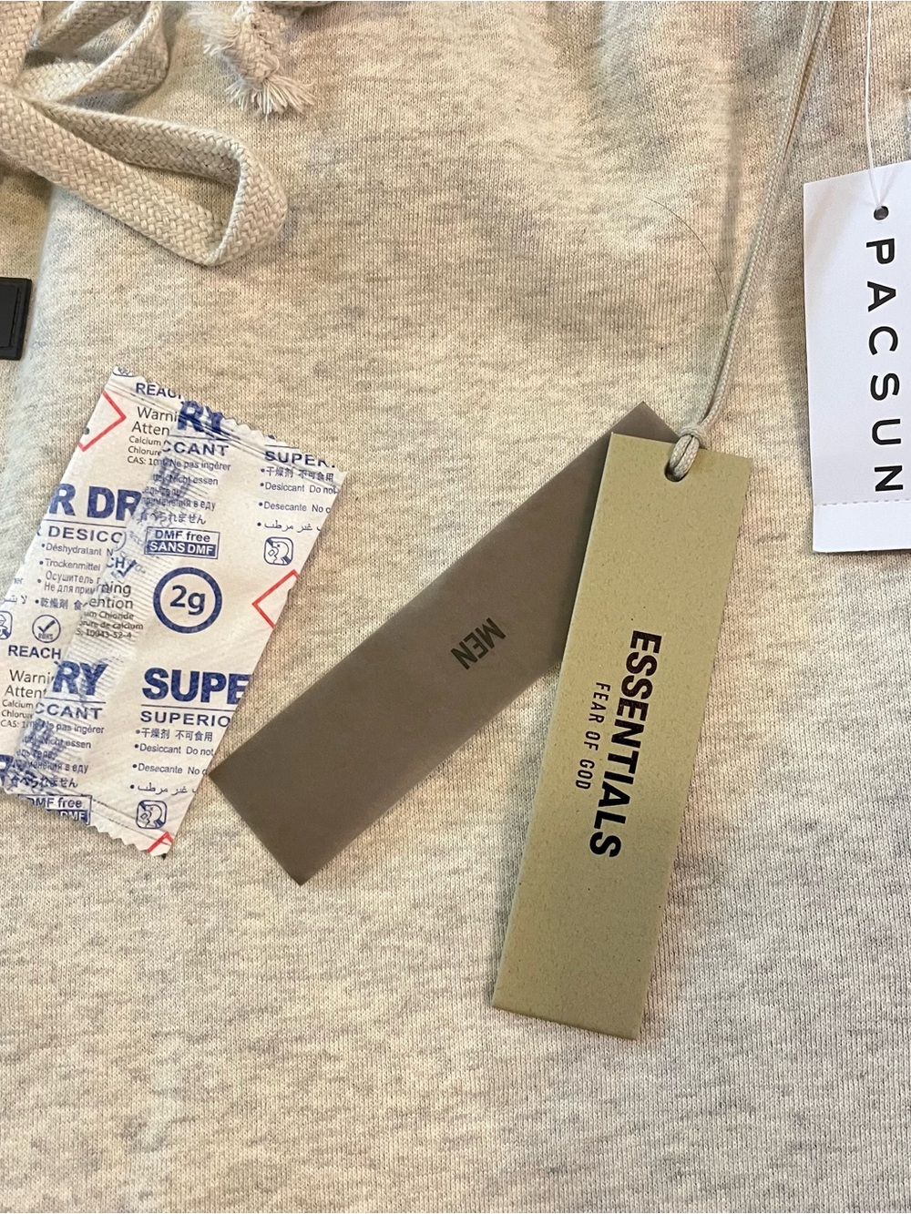 ESSENTIALS Fear of God Light Heather MENS. Gray Athletic Shorts - Picture 3 of 5